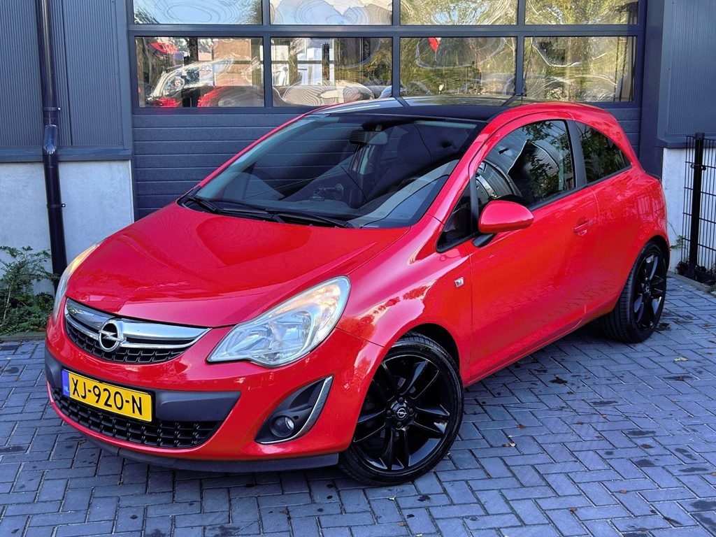 Opel Corsa 1.4-16V Cosmo | Airco | Cruise | Navi | Bluetooth | Iso