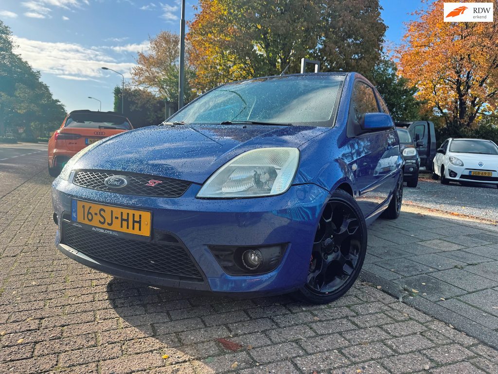 Ford Fiesta 2.0-16V ST A-C Elek Pakket 17” Bluetooth