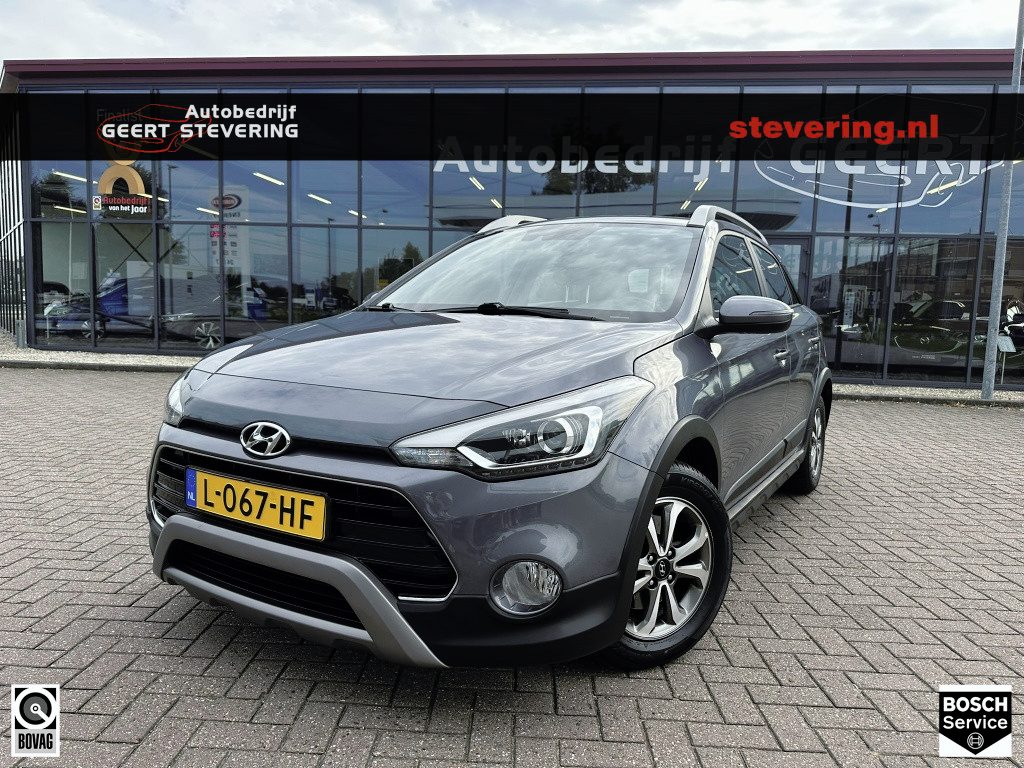 Hyundai i20 1.0 T-GDI Active / Camera / Cruise / Carplay