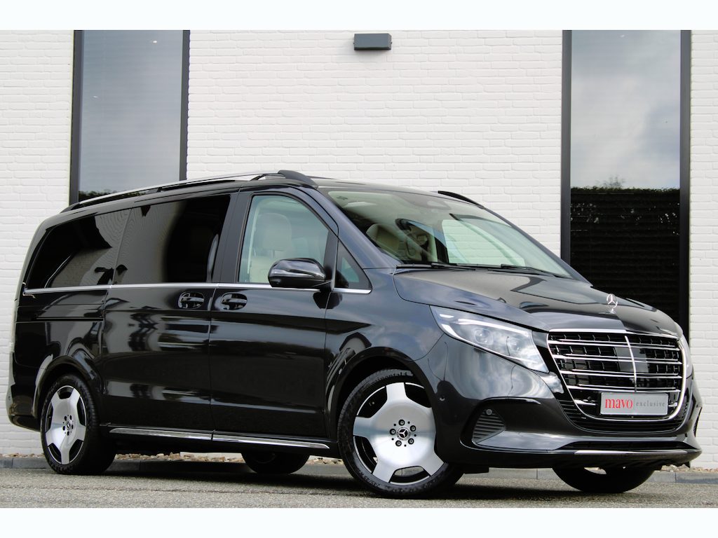 Mercedes-Benz V-klasse 300d / AMG / Exclusive / DC / Pano / Luchtv / Elec Stoel / Burmester / Vol Opties / NIEUW!!