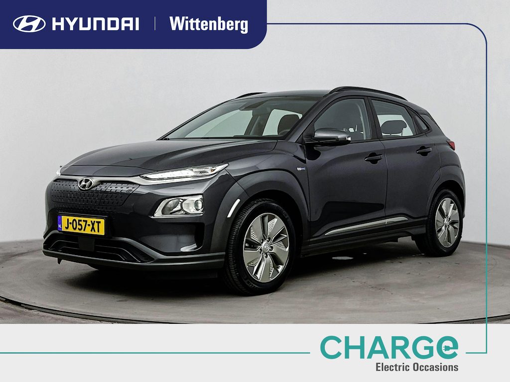 Hyundai Kona Electric EV Comfort Smart 64 kWh | WLTP 484km | Warmtepomp | 3-fasen | Navigatie | Camera | Adaptive cruise |
