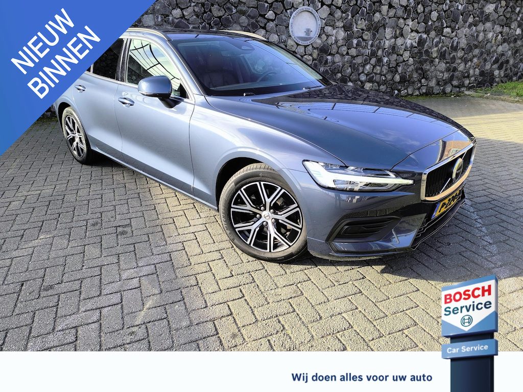 Volvo V60 2.0 B4 Core 197 PK, Leder verwarmde stoelen en A bank, 1800KG trekhaak electr inklapbaar, electr A klep, Camera, Carplay & android, Dab audio.