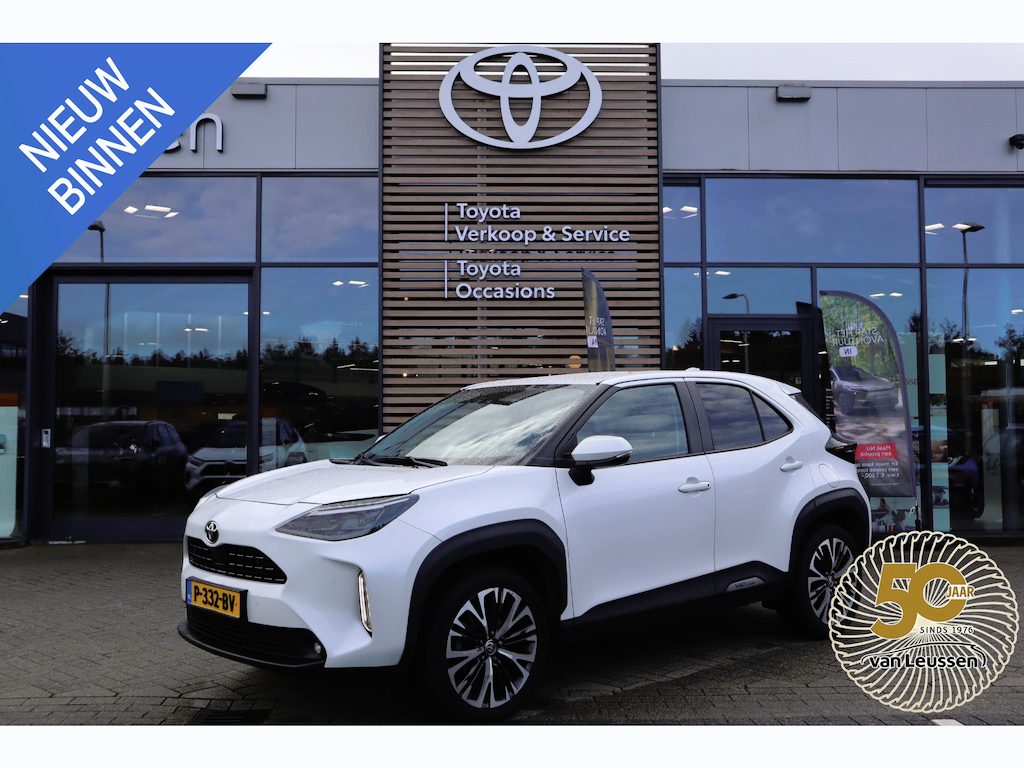 Toyota Yaris Cross 1.5 VVT-I EXECUTIVE TREKHAAK JBL-AUDIO 18"LMV HUD BLIND-SPOT STOELVERW. DEALERONDERHOUDEN