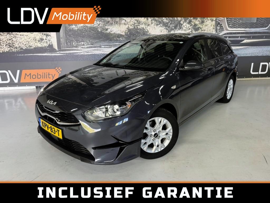 Kia Ceed Sportswagon 1.5 T-GDI Vision Sportswagon / 26429 km / Apple carplay / Stuurverwarming / Boekjes ingevuld aanwezig.