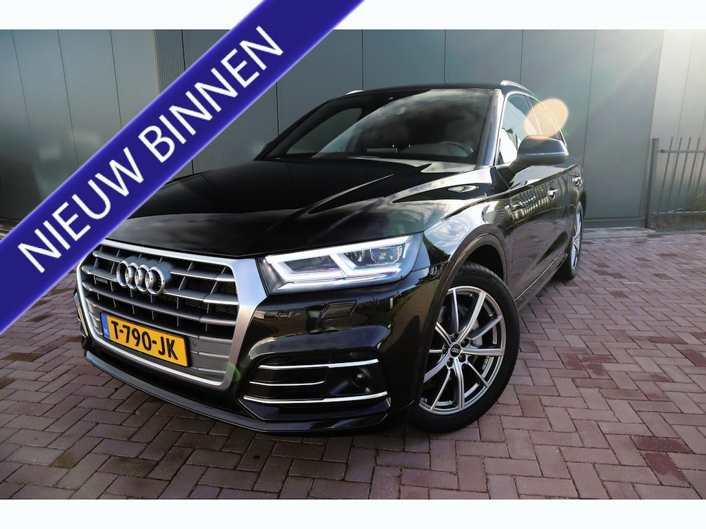 Audi Q5 50 TFSI e quattro S edition Luchtvering Virtual Cockpit  Matrix Licht  Uitklapbare Trekhaak Etc.Etc.