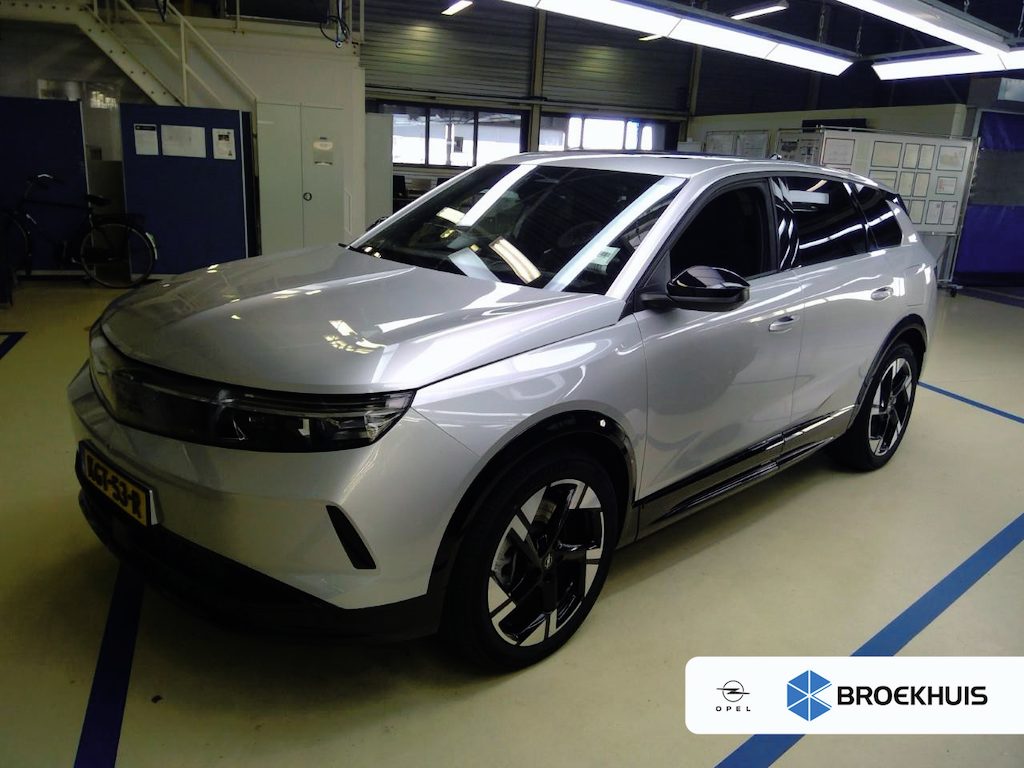 Opel Grandland Electric Business Edition 97 kWh Long Range | Tot 8 Jaar Garantie! | Vol-Leder | Schuif-/Kanteldak | FOCAL | Massage | LED-Matrix | Stoelkoeling/Verwarming | Elektr. Achterklep | !!