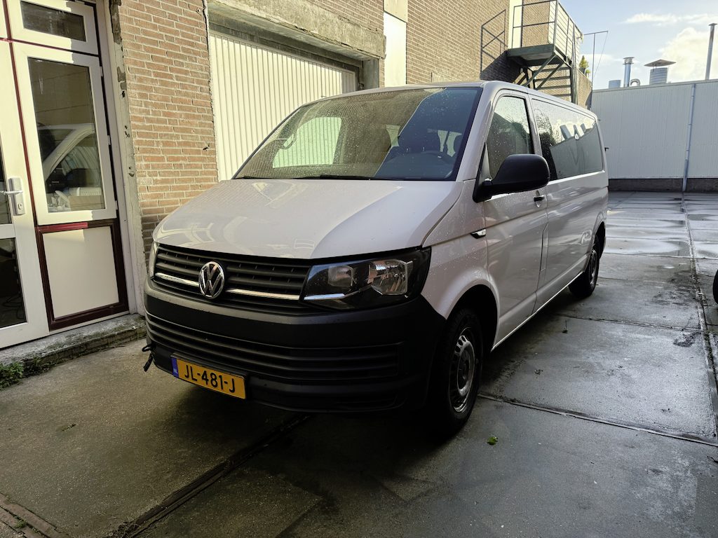 Volkswagen Transporter Kombi 2.0 TDI L2H1 MOTOR KAPOT!!!