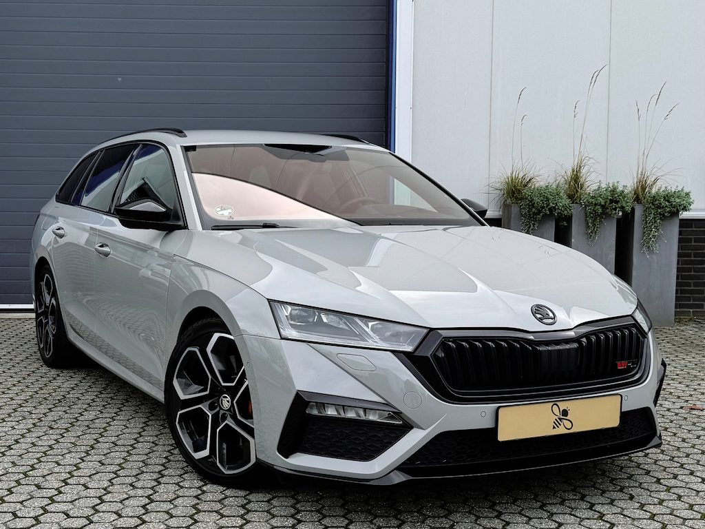 Skoda Octavia Combi 1.4 TSI RS iV PHEV Business 245pk | LED | Virtual | Memory | Camera | ACC | Canton | Trekhaak