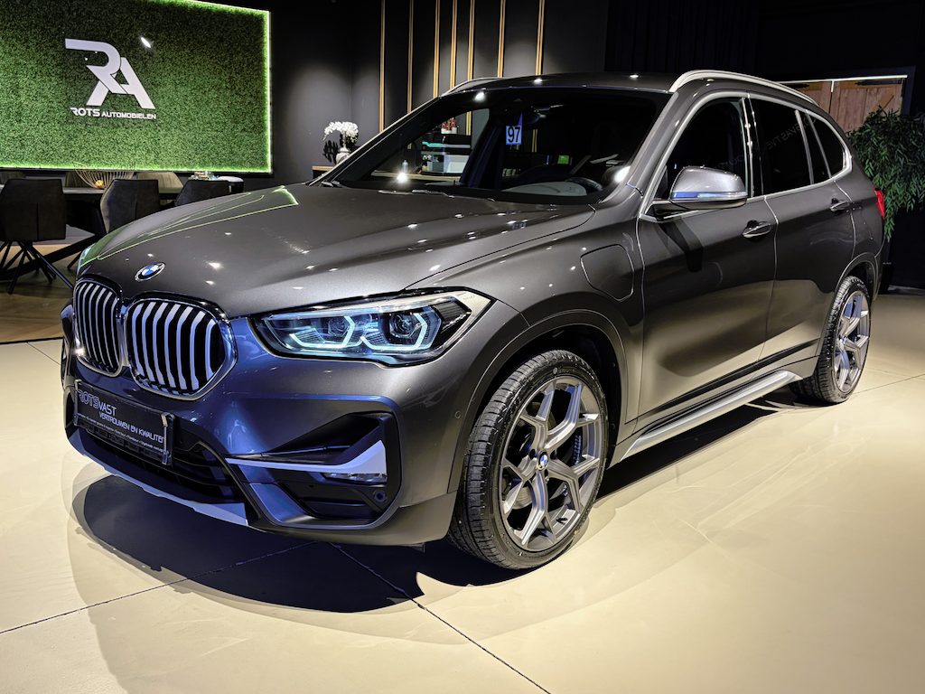 BMW X1 xDrive25e Aut Navi|Camera|LED|Leer Plug-IN!