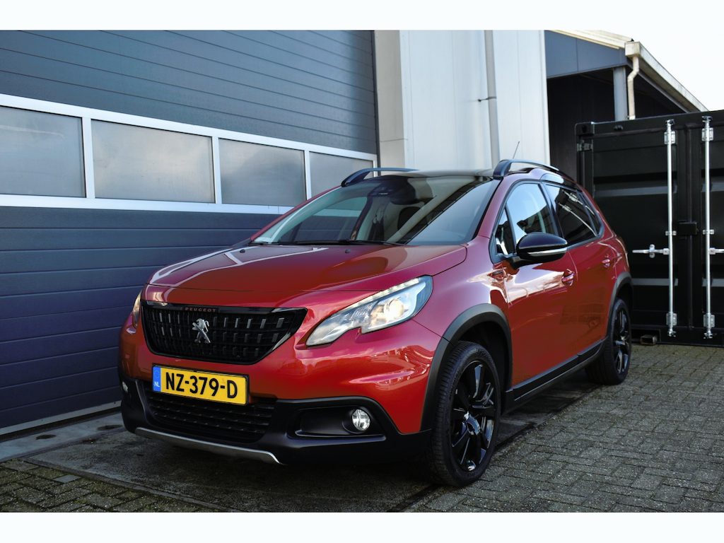 Peugeot 2008 1.2 PureTech GT-line JBL