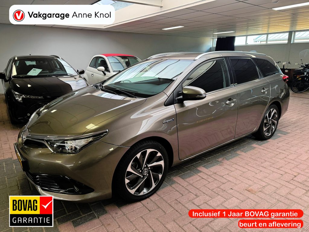 Toyota Auris Touring Sports 1.8 Hybrid Business Plus