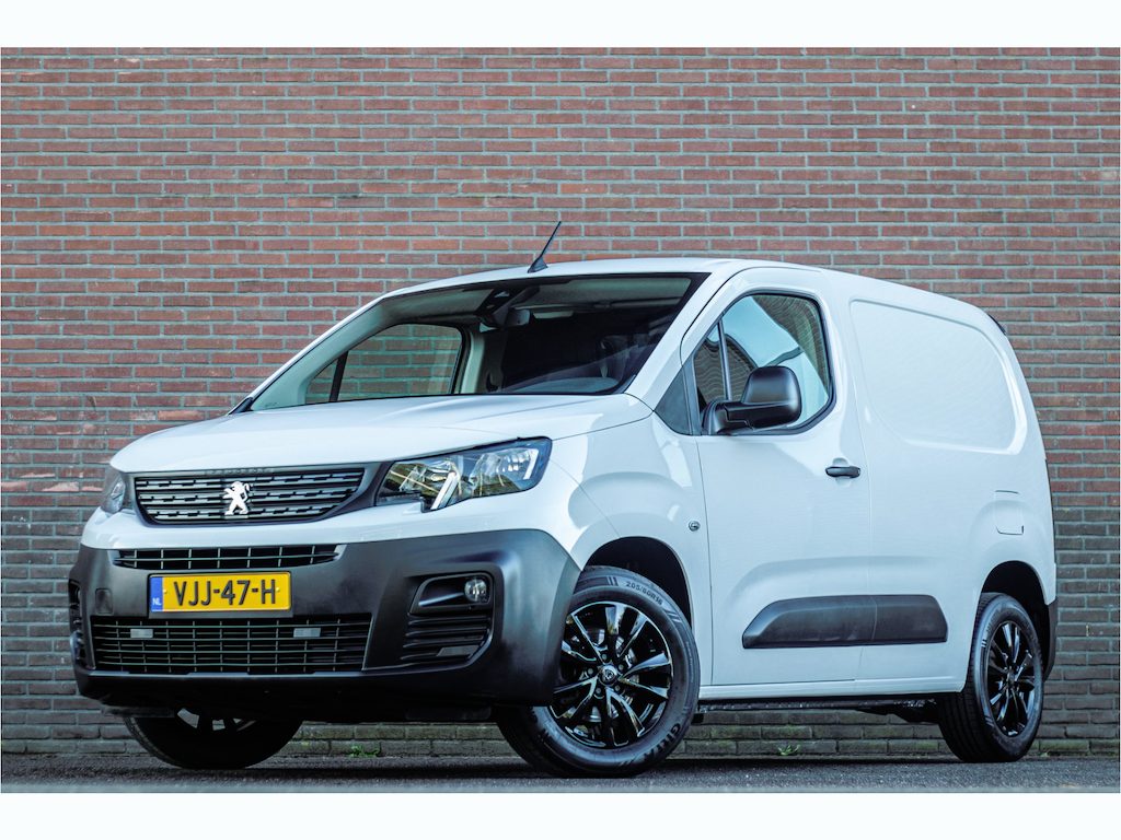 Peugeot Partner 1.5 BlueHDI Premium, 100.000km NAP, 1e eigenaar, PDC, Carplay, Airco, Cruise Control.