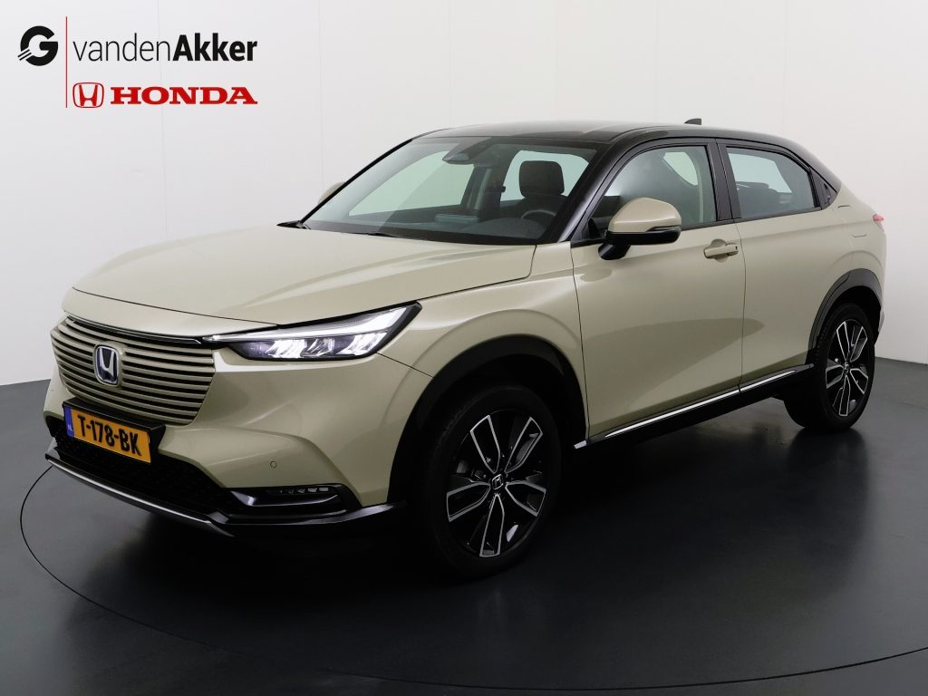 Honda HR-V 1.5 i-MMD 131pk CVT Advance + Michelin Cross Climate all season banden