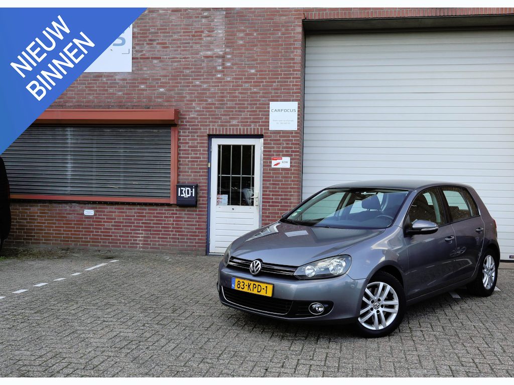 Volkswagen Golf 1.4 TSI Highline NAP Dealer 2e eigenaar Trekhaak Cruise Airco 10-27 APK