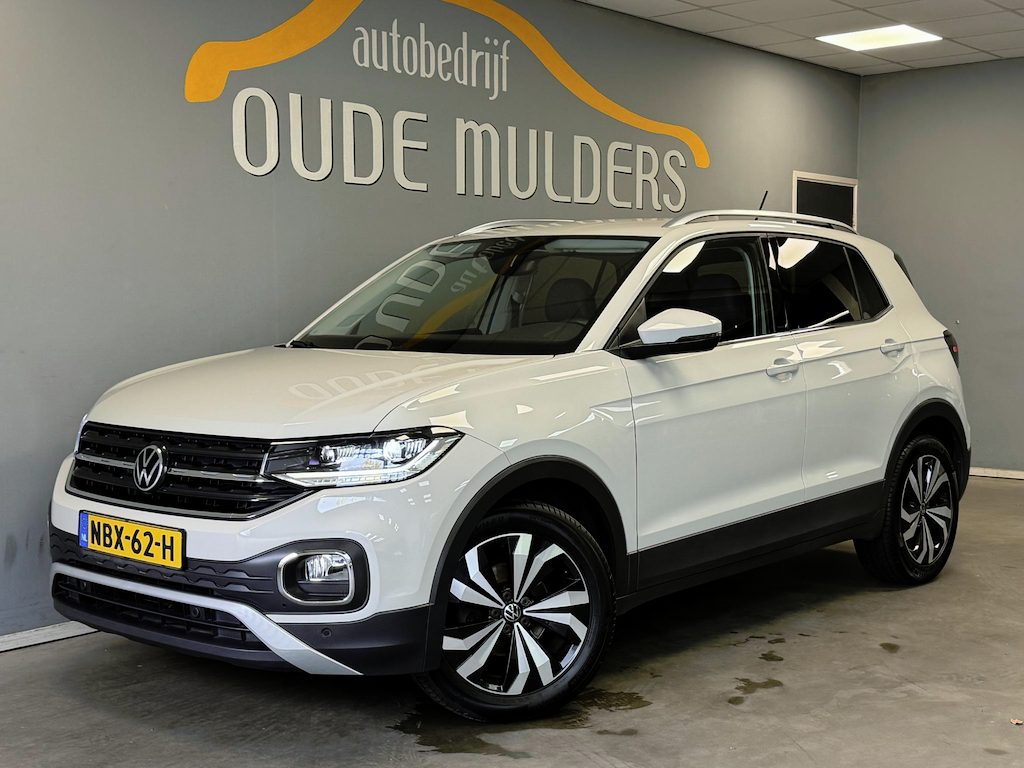 Volkswagen T-Cross 1.0 TSI Style | Adaptive cruise | Navi | Parkeersensoren | Clima | Digidash | Stoelverwarming | Carplay |