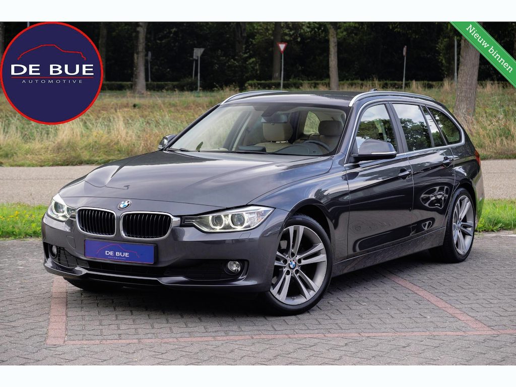 BMW 3-Serie Touring High Executive M-Sport|Automaat|Org. NL NAP|2e Eig.|Trekhaak|LED|Alpine|Top Conditie|Dealer onderhouden