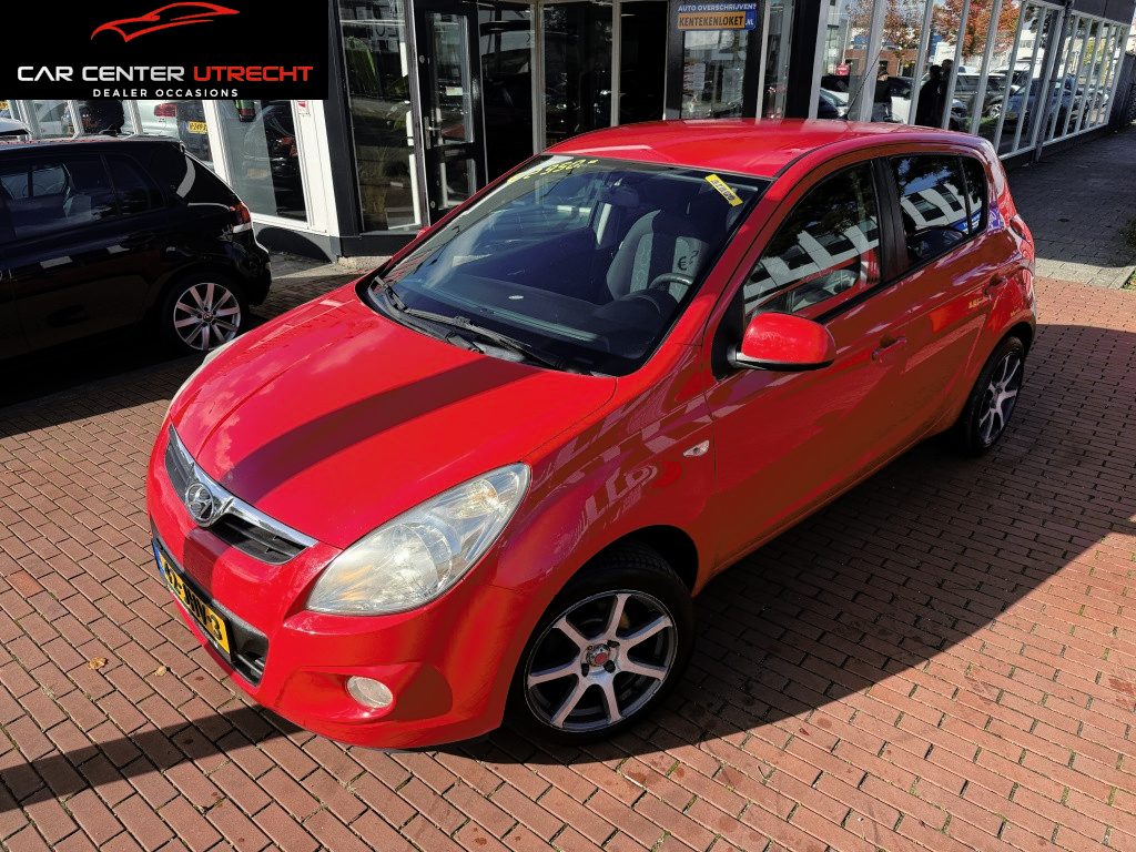 Hyundai i20 1.2i Dynamic | airco | Mp3 | 1e eigenaar |