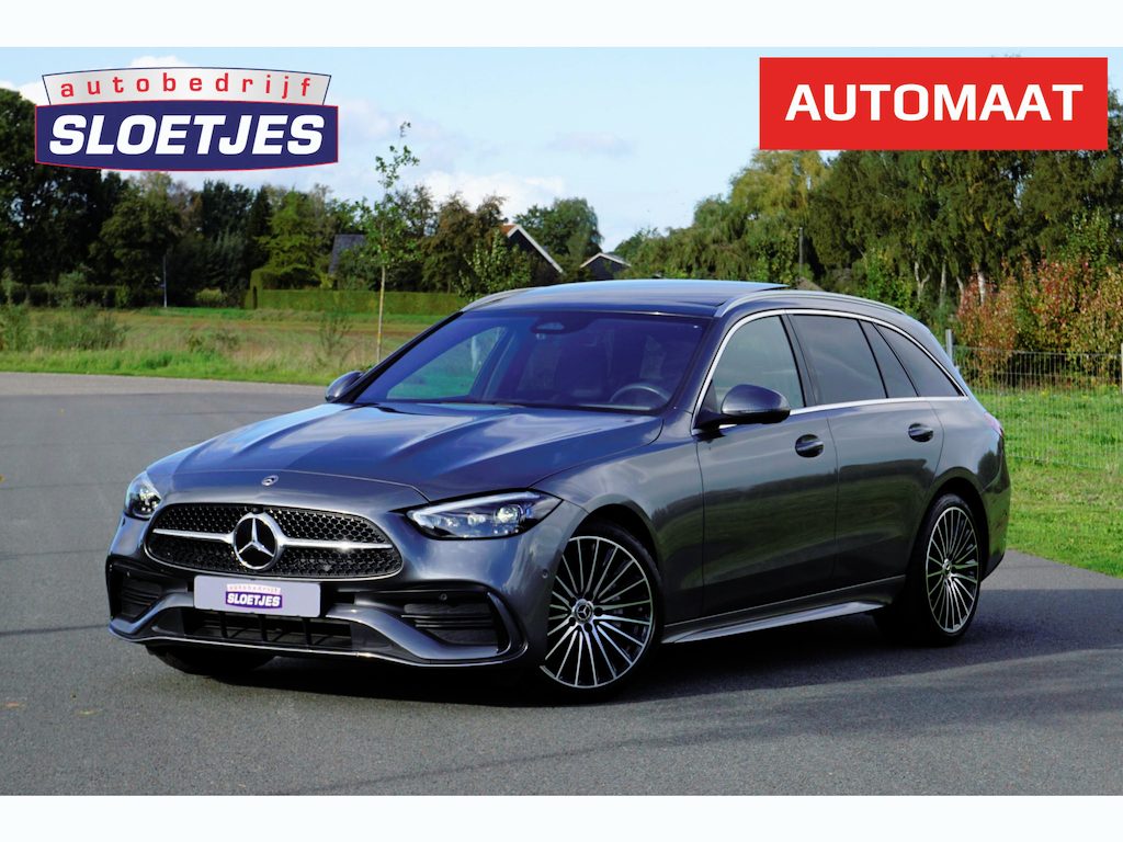Mercedes-Benz C-klasse Estate 300 AMG Line in nieuwstaat |BTW |Digital Light |Burmester geluid |Panoramadak |Selenietgrijs |19" AMG velgen |1e eigenaar |258 pk |Camera |Cruise |Navi