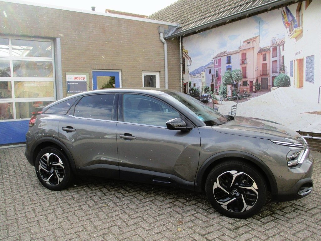 Citroën C4 1.2 PT. SHINEPACKBNS  Automaat