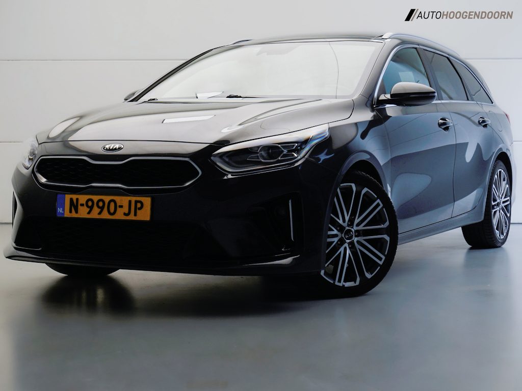 Kia Ceed Sportswagon 1.5 T-GDi GT-PlusLine (PANORAMA-SCHUIFDAK,KEYLESS,DODEHOEK,MEMORY-SEAT,JBL,STUUR-STOELVERWARMING,CAMERA)