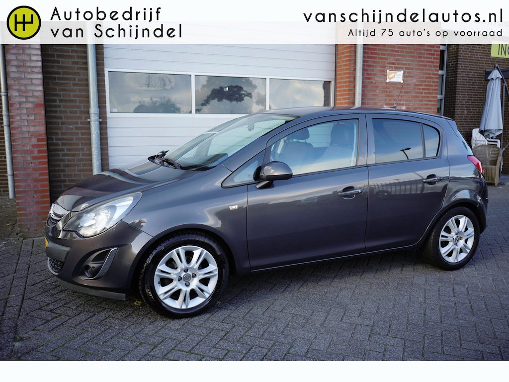 Opel Corsa 1.2-16V BLITZ LUXE 5DRS ORIGINEEL NEDERLANDS NAVIGATIE AIRCO CRUISECONTROL 16INCH LMV BLUETOOTH PARKEERSENSOREN 1/2 LEDER ELECTR.RAMEN/SPIEGELS