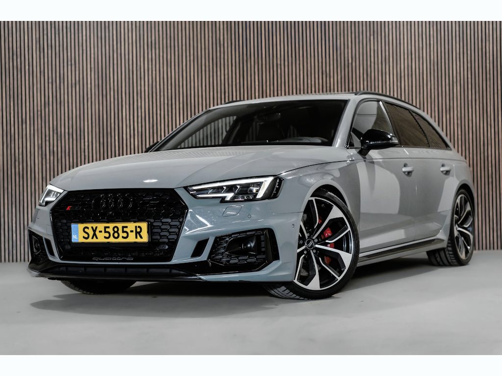 Audi RS4 2.9 TFSI RS4 quattro Pano Leder B&O LED Head up Carbon