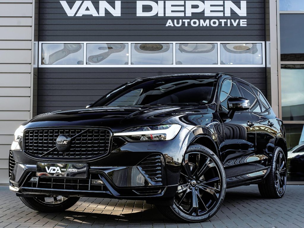 Volvo XC60 2.0 T6 Plug-in hybrid AWD Ultra Black Edition - R-Design l Pano l HUD l Memory