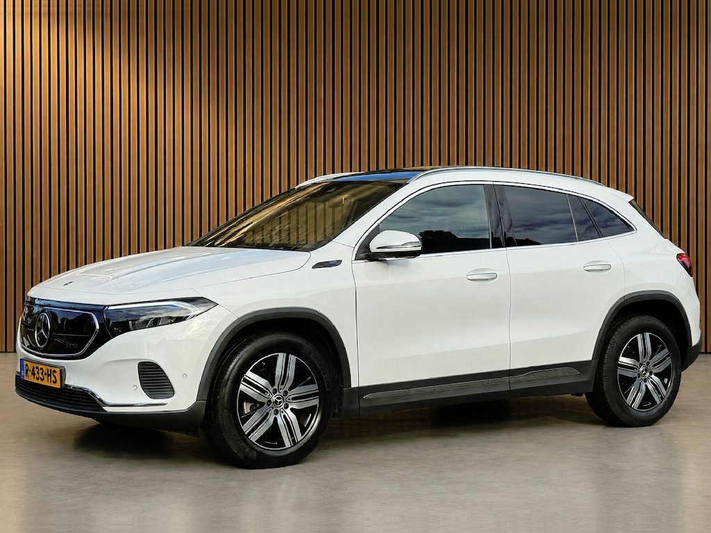 Mercedes-Benz EQA 250 Luxury Line 67 kWh Burmester | 360 camera | Leder