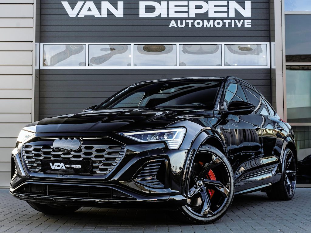 Audi Q8 Sportback e-tron SQ8 S quattro 115 kWh - Pano l Matrix l B&O l RS seats