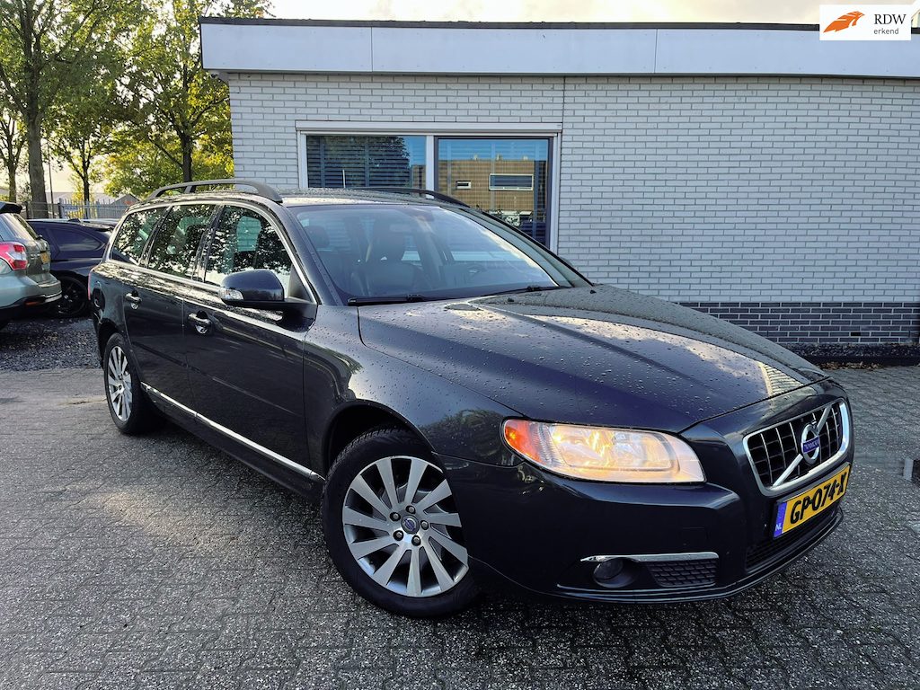 Volvo V70 2.0 D3 Summum|Leder|Airco|Navi|