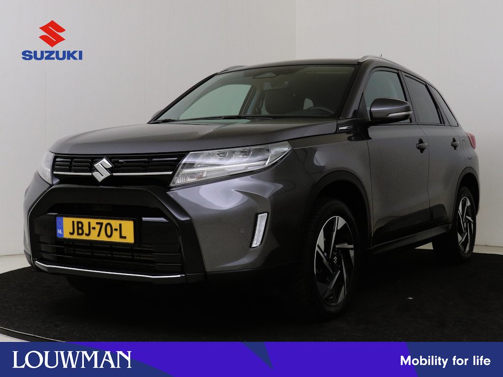 Suzuki Vitara 1.4 Boosterjet Style Smart Hybrid | Suede Met Leder | Stoelverwarming | 17" Gepolijste Velgen |