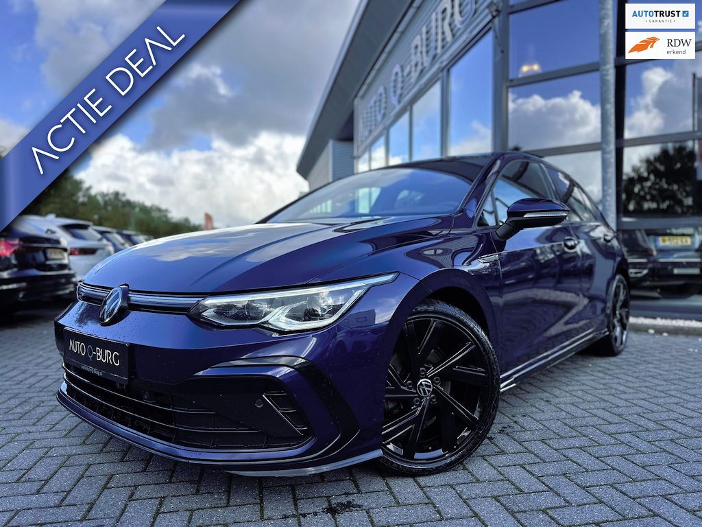 Volkswagen Golf 1.5 eTSI R-Line Business | Automaat | Pano | Blind spot | LED | Camera | PDC | Half leder | Dealer onderhouden|