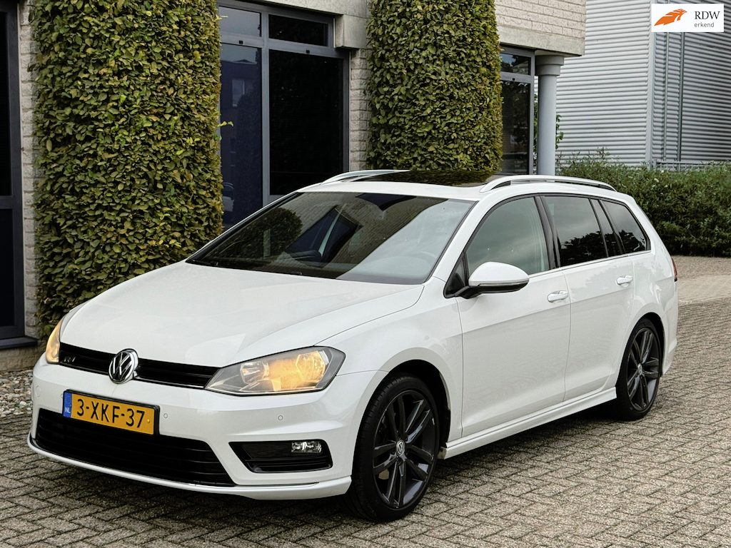 Volkswagen Golf Variant 1.4 TSI Highline |R-line||Panorama|DSG|