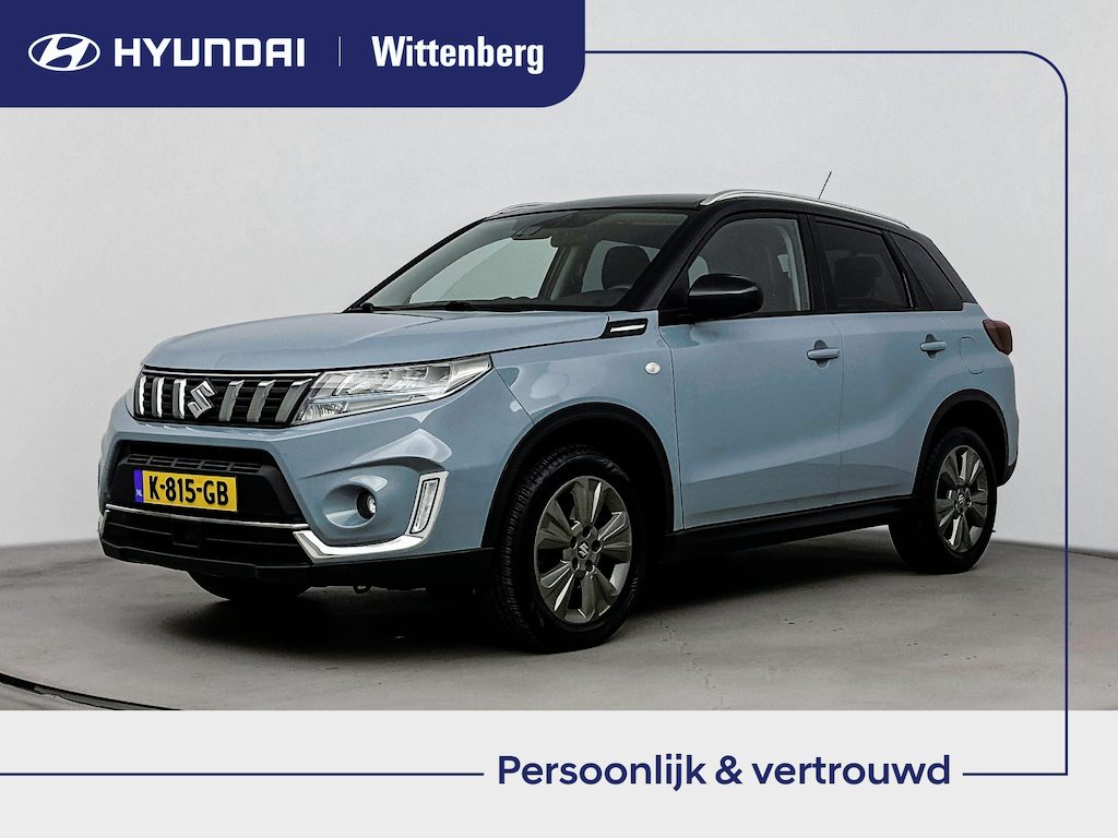 Suzuki Vitara 1.4 BOOSTERJET SELECTR SMART HYBRID | SUPERDEAL! | TWO TONE | CAMERA | CRUISE | CLIMA | STOELVERWARMING | HYBRID | 17'' LM VELGEN |