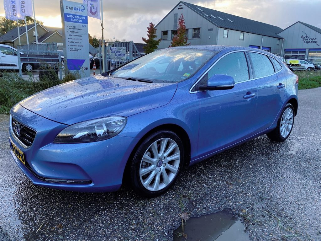 Volvo V40 1.5 T3 Momentum