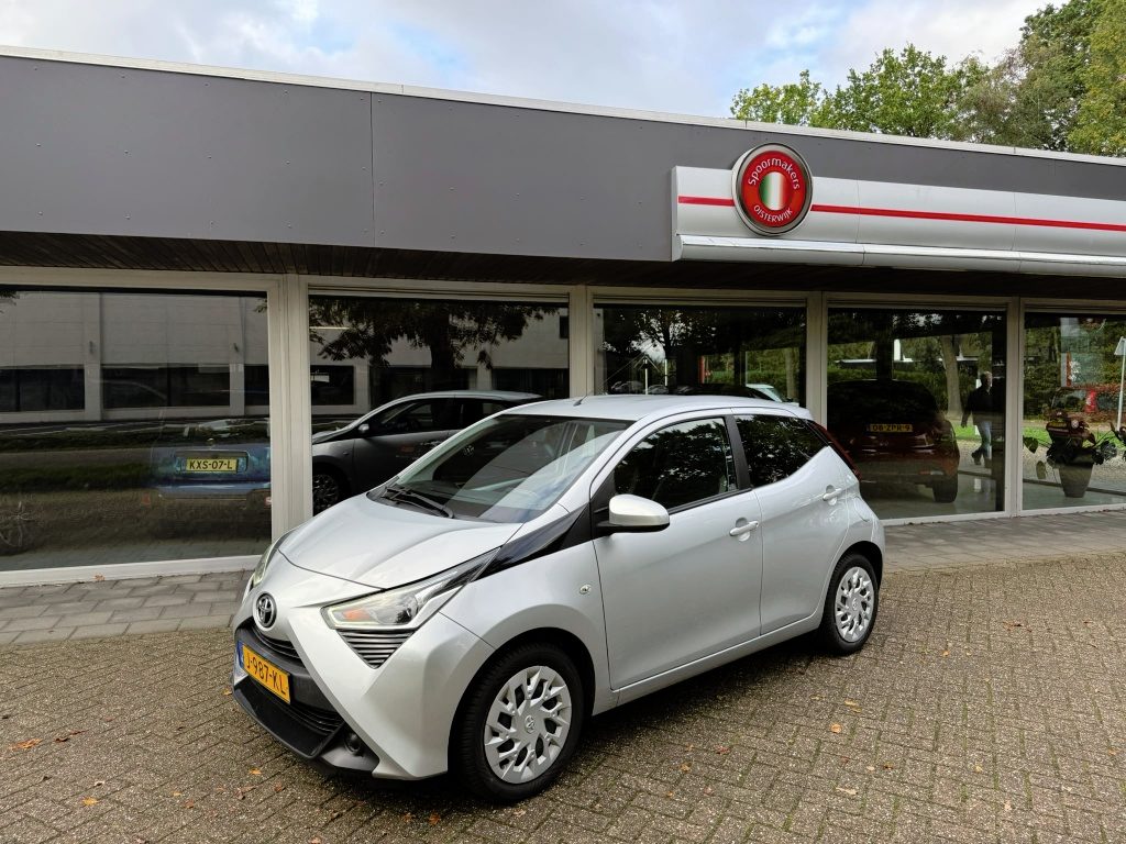 Toyota Aygo 1.0 VVT-i 72pk 5D x-play