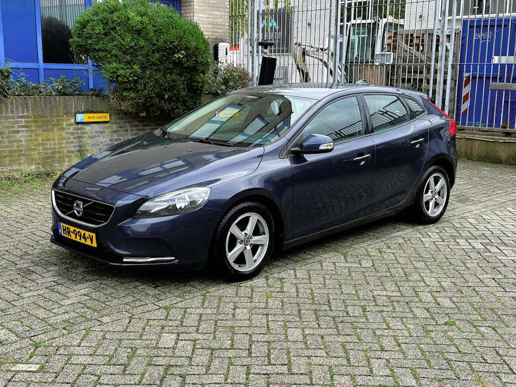 Volvo V40 1.6 D2 Momentum