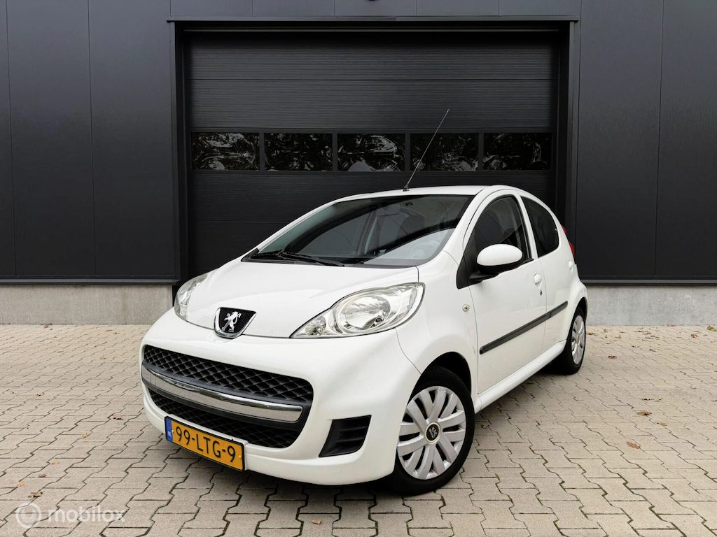 Peugeot 107 1.0-12V XS 5 Deurs Airco NAP El. Ramen Weinig KM