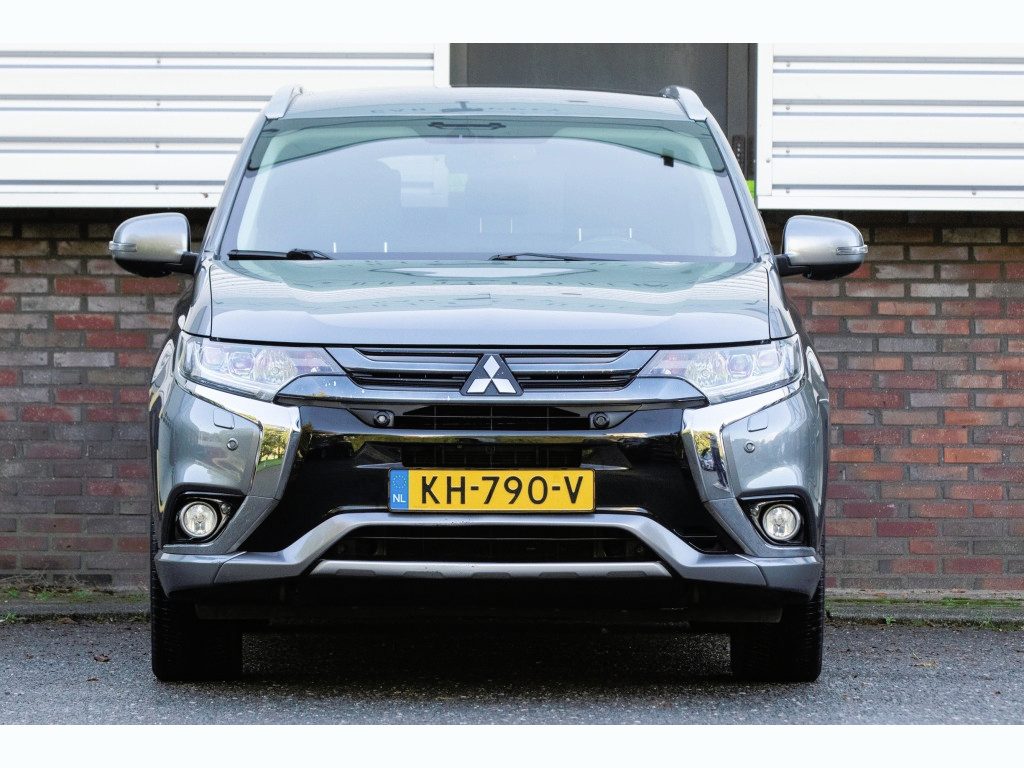 Mitsubishi Outlander 2.0 PHEV Instyle
