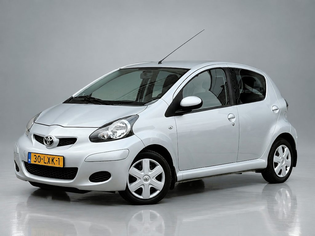 Toyota Aygo 1.0-12V Comfort||5-deurs|All-season banden|Airco|NAP|Dealer onderhouden