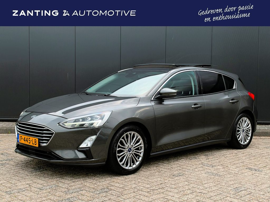 Ford Focus 1.5 E.B. 150PK Titanium Business AUTOMAAT | Pano-dak | Adapt. Cruise | Winter-pack | Full LED verlichting | Parkeersens