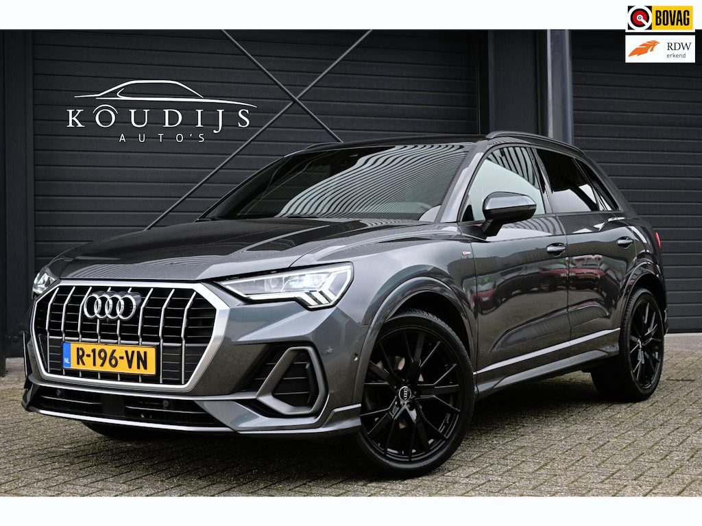 Audi Q3 35 TFSI edition one, 360° camera, Adaptive cruise, Virtual Cockpit, 20” Audi Sport, Stoelverwarming, Keyless