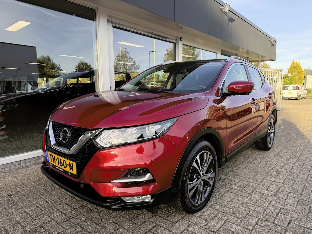 Nissan Qashqai 1.2 N-Connecta Automaat 360 camera Panoramadak Navi