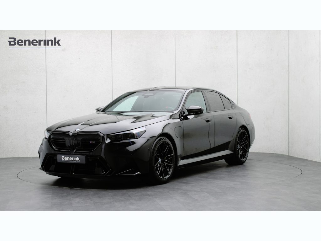 BMW M5 Sedan | Ultimate Package | M Drivers Package | Bowers & Wilkins | Stoelventilatie