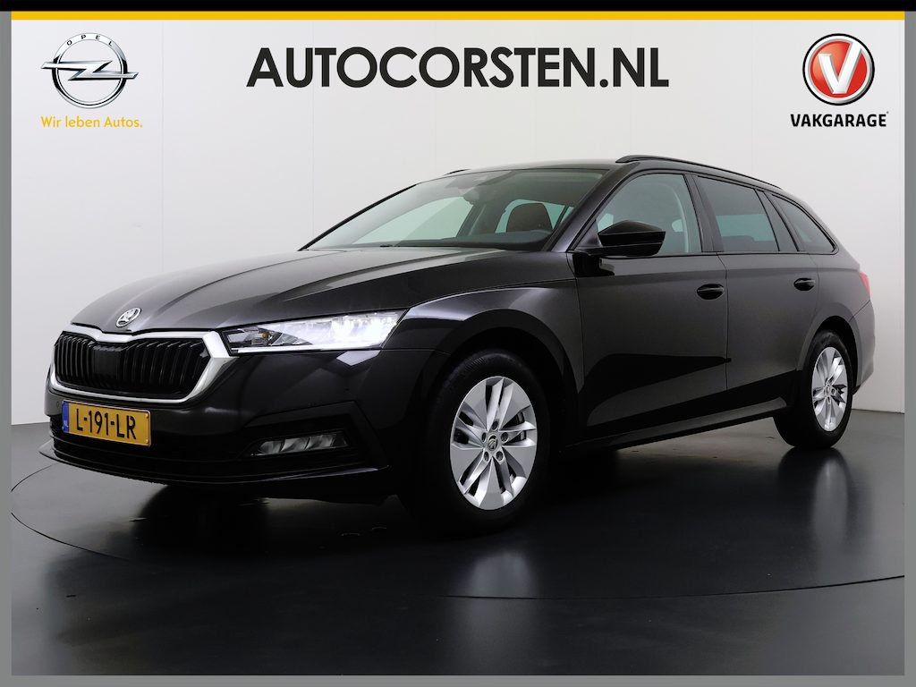 Skoda Octavia Combi 1.0 e-TSI 111PK Automaat Navi Apple Carplay Android Auto Bluetooth Elek.Achterklep Cruise Control Business Edition Pdc Led DAB P-Assist Lmv 16" Isofix Licht-/Regensensor WiFi Origineel Nederlandse Auto