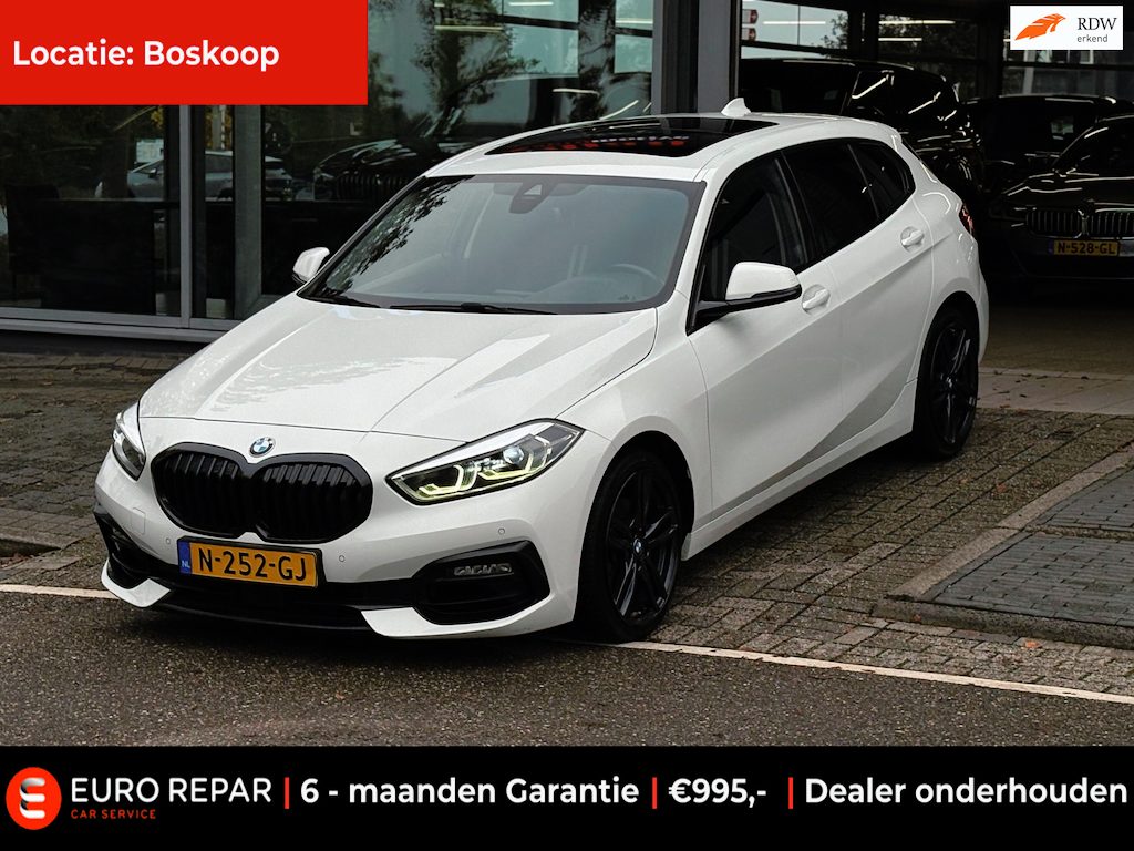 BMW 1-Serie 118i High Executive PANO-DAK NIEUW MODEL!