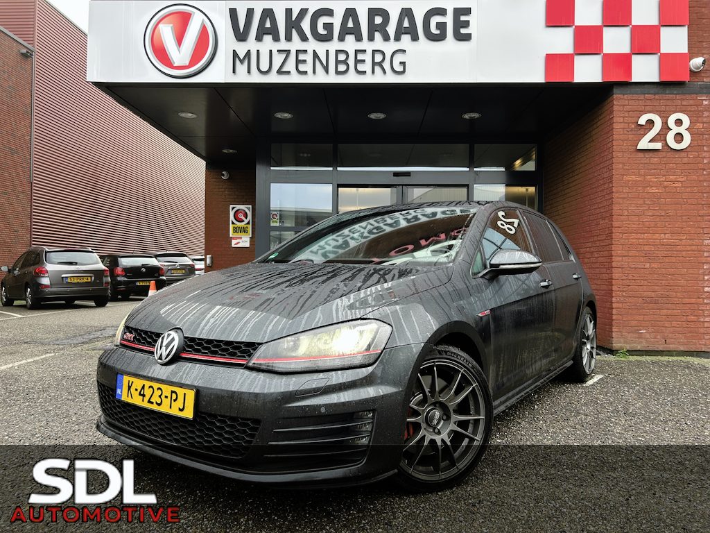 Volkswagen Golf 2.0 TSI GTI Performance // XENON // NAVI // PDC V+A // CRUISE // CLIMA // STOELVERWARMING // GOED ONDERHOUDEN!!