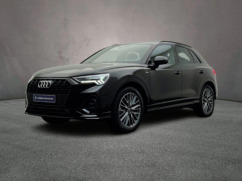 Audi Q3 35 TFSI S Line | LED | Parkeersensoren | Trekhaak | Audi Virtual Cockpit | Privacy Glas | Dodehoek det | Cruise Control | Audi Sound System