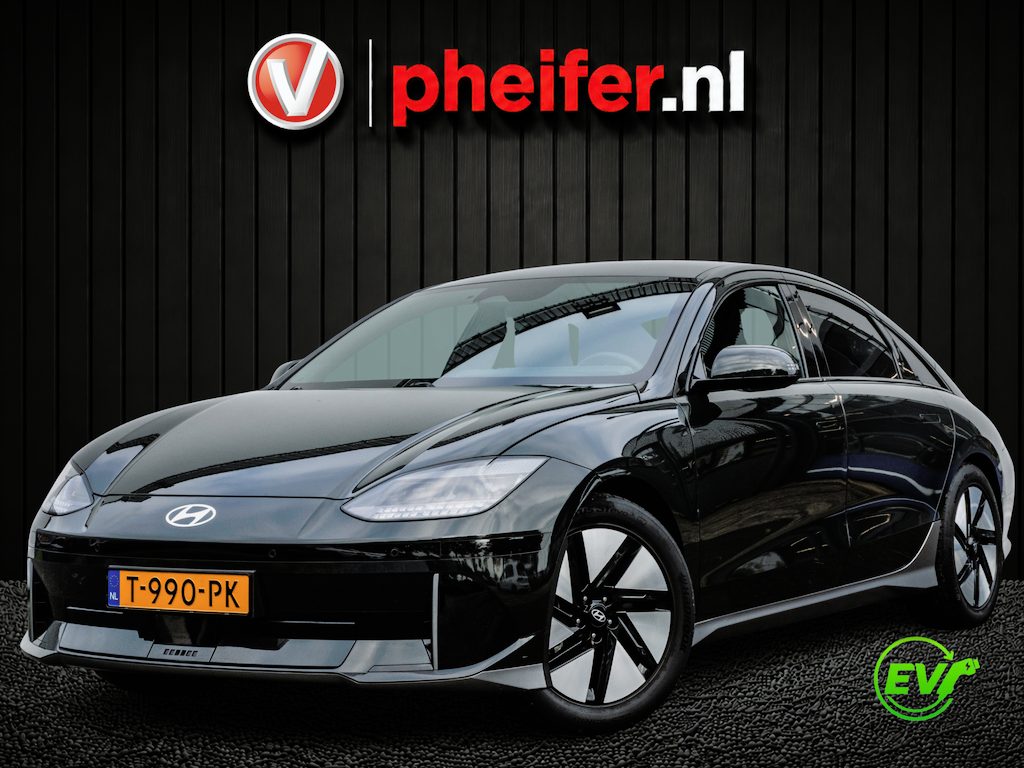 Hyundai Ioniq 6 Connect 77.4 kWh SOH 100% Trekhaak/ Head-up/ Camera/ Stoel-stuurverwarming/ Blindspot/ Navigatie/ Carplay