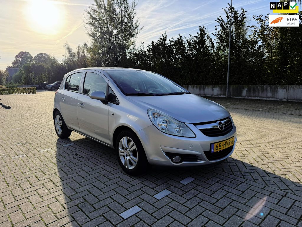 Opel Corsa 1.4-16V Enjoy